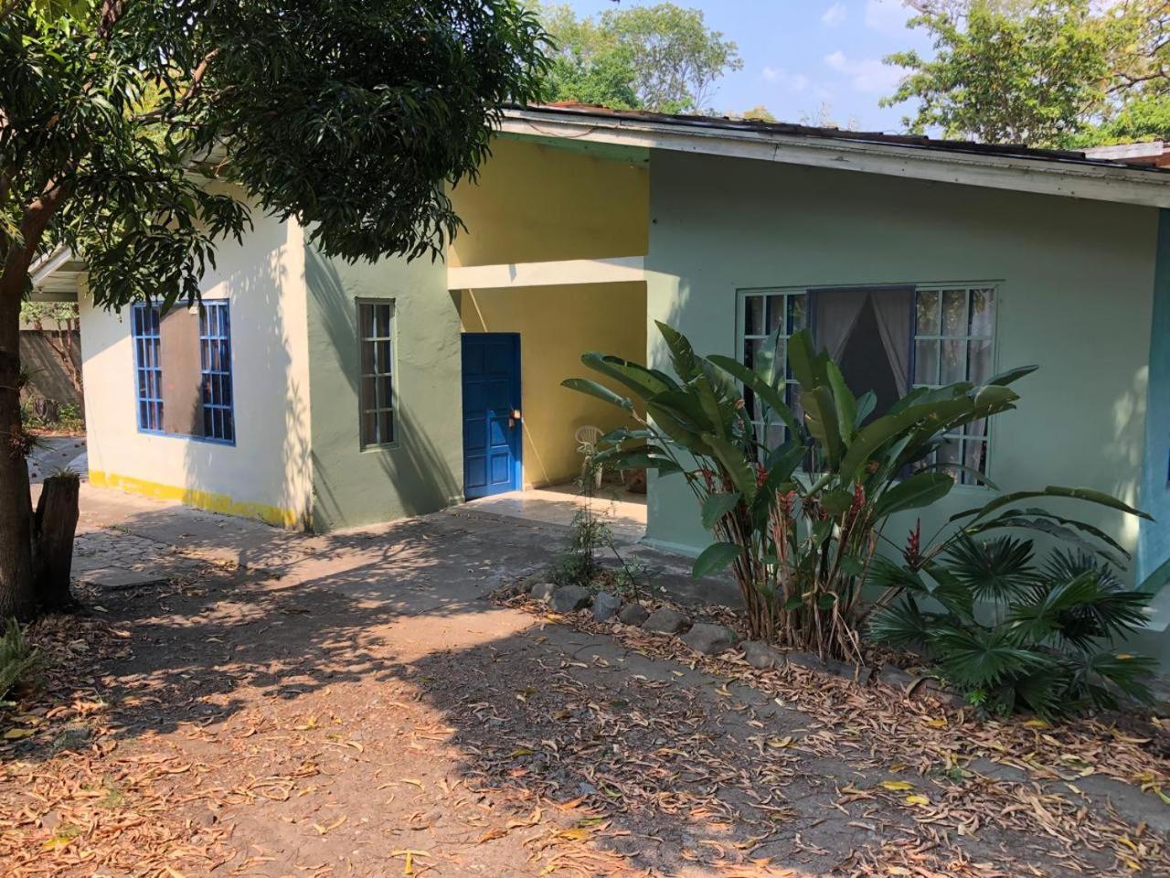 Juan Lindo Hostel San Pedro Sula Eksteriør billede